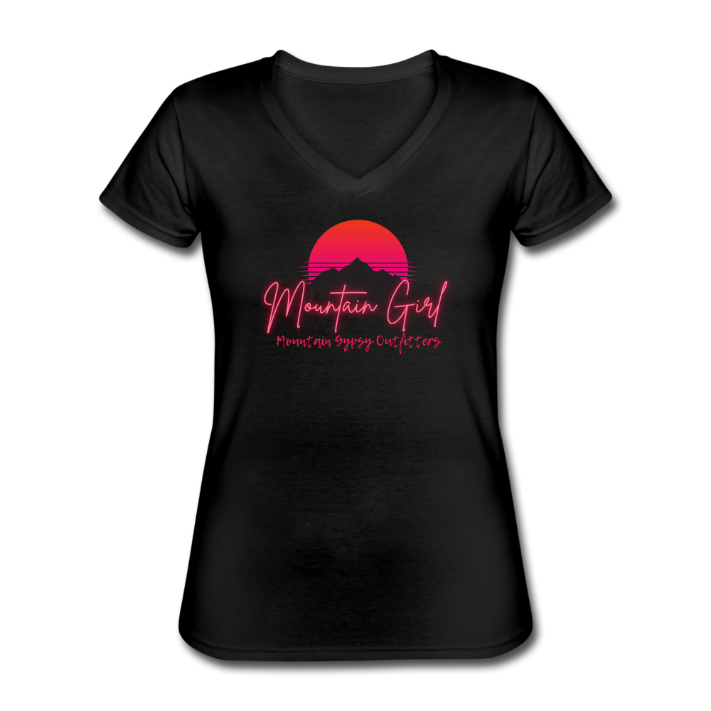 Mountain Girl V-neck Tee - black